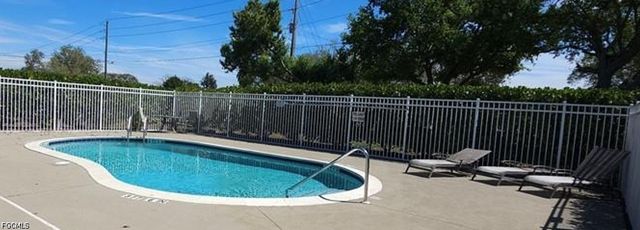 5257 Leeds RD, Fort Myers, FL 33907