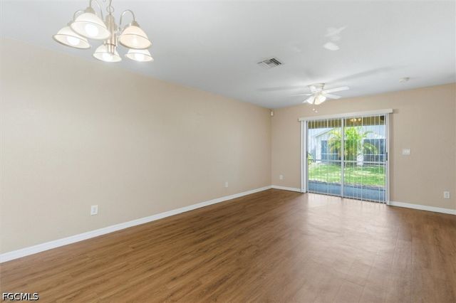 5257 Leeds RD, Fort Myers, FL 33907