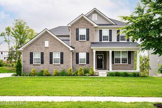 17422 Shakes Creek Dr, Fisherville, KY 40023