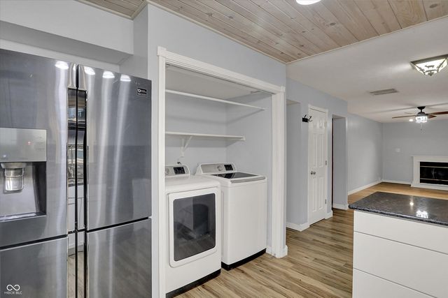 7697 Ensley Court, Fishers, IN 46038