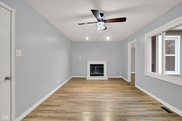 7697 Ensley Court, Fishers, IN 46038