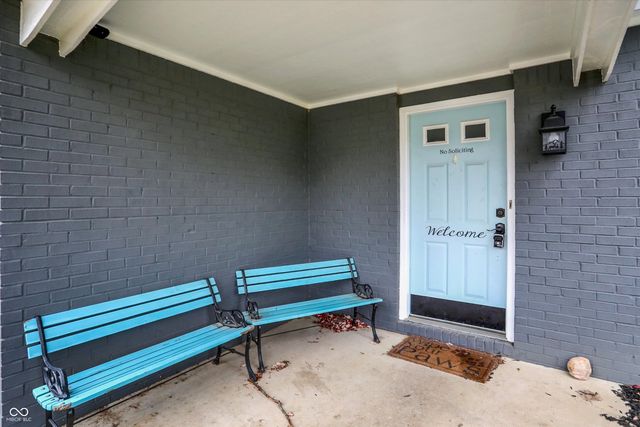 7697 Ensley Court, Fishers, IN 46038