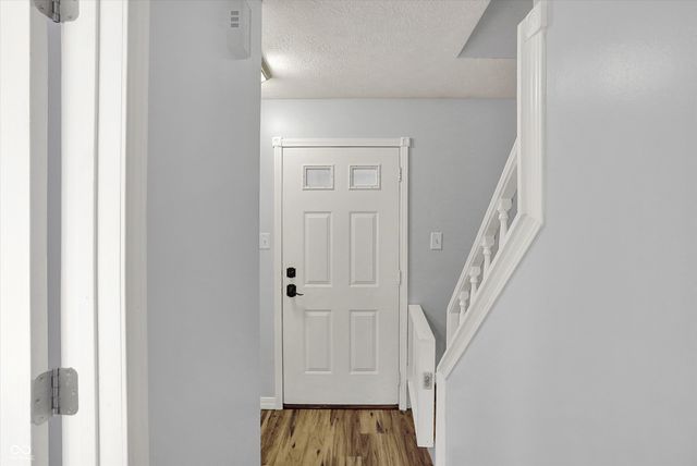 7697 Ensley Court, Fishers, IN 46038