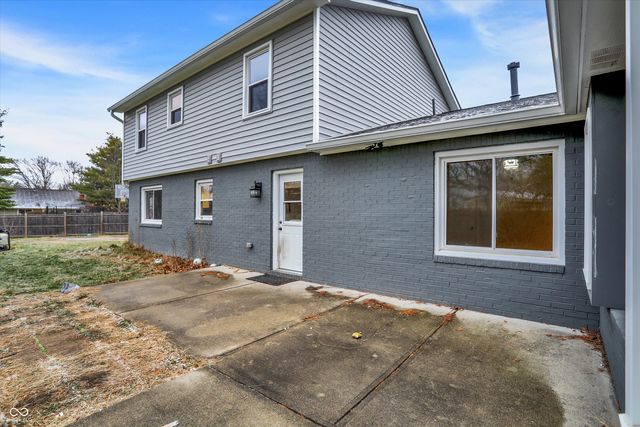 7697 Ensley Court, Fishers, IN 46038