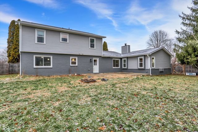 7697 Ensley Court, Fishers, IN 46038