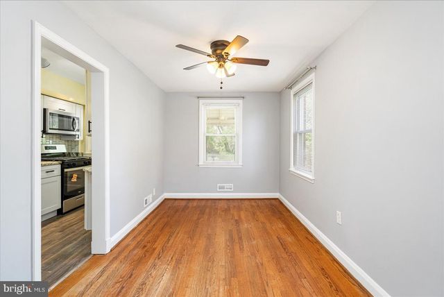 1974 SEARLES RD, Dundalk, MD 21222