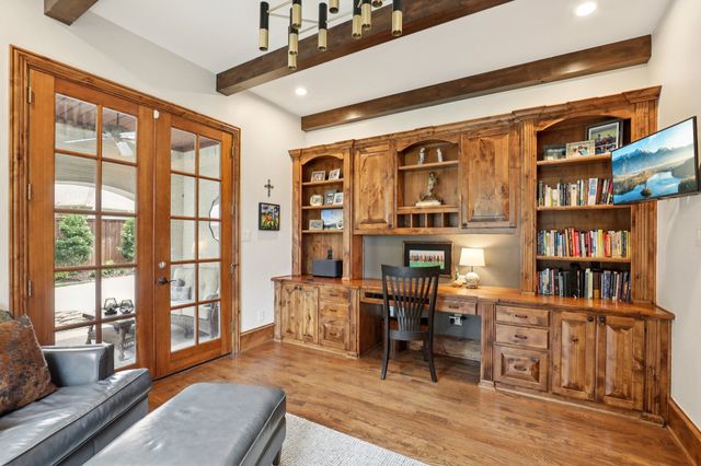 100 Kentucky Derby Drive, Denton, TX 76210