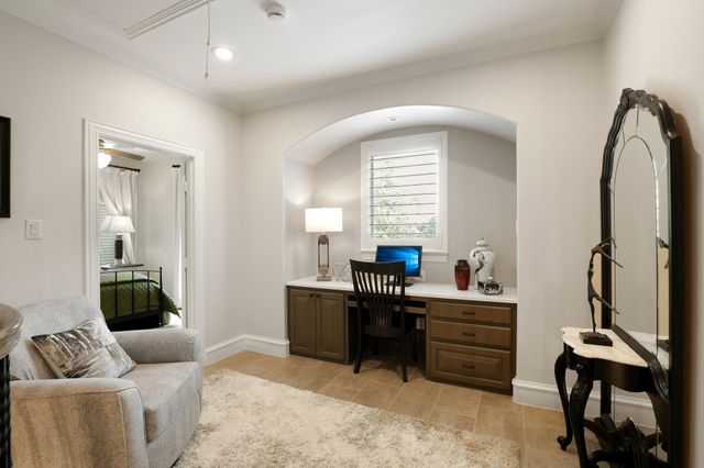 100 Kentucky Derby Drive, Denton, TX 76210