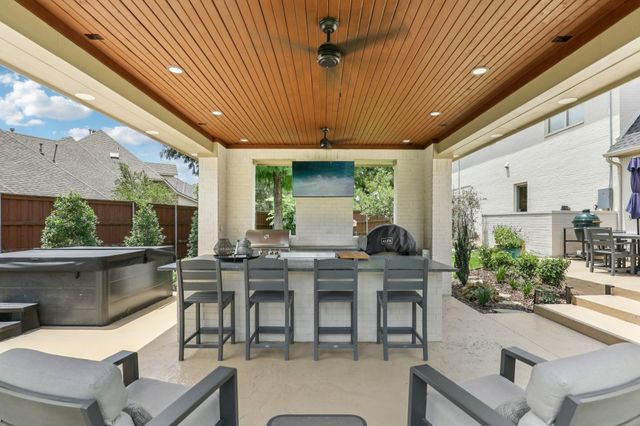 100 Kentucky Derby Drive, Denton, TX 76210