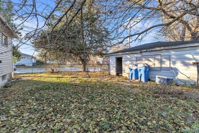 26772 Colgate Street, Inkster, MI 48141