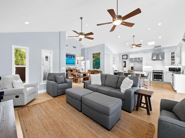 1631 SE 14th Street, Fort Lauderdale, FL 33316