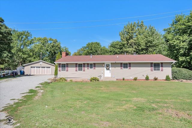 4248 S Youth Camp Road, St. Anne, IL 60964