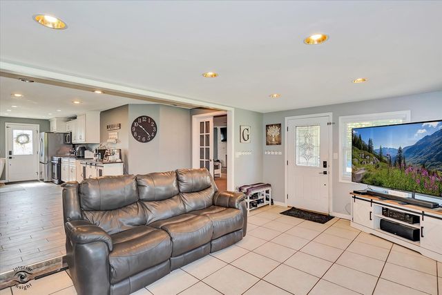 4248 S Youth Camp Road, St. Anne, IL 60964