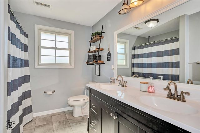 4248 S Youth Camp Road, St. Anne, IL 60964