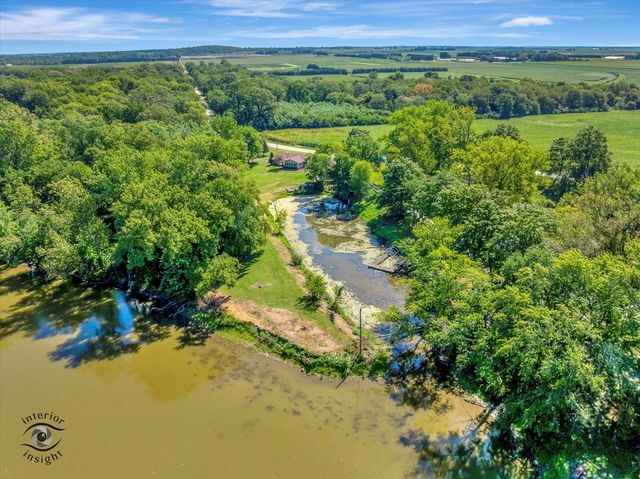 4248 S Youth Camp Road, St. Anne, IL 60964