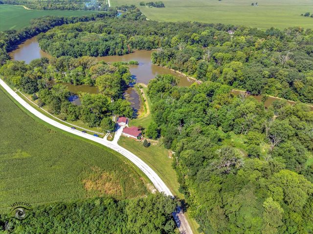 4248 S Youth Camp Road, St. Anne, IL 60964