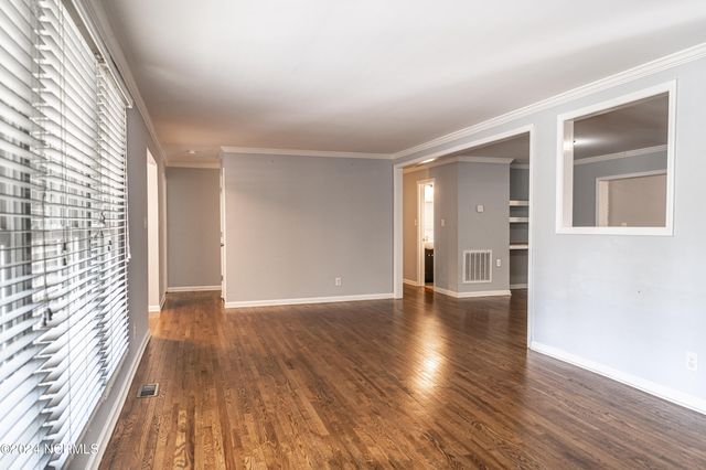 1573 W Pennsylvania Avenue Ext, Southern Pines, NC 28387