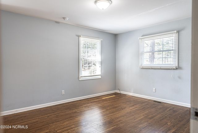 1573 W Pennsylvania Avenue Ext, Southern Pines, NC 28387