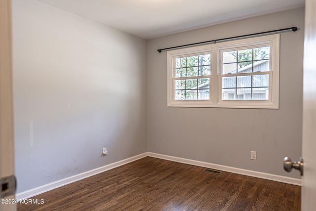 1573 W Pennsylvania Avenue Ext, Southern Pines, NC 28387