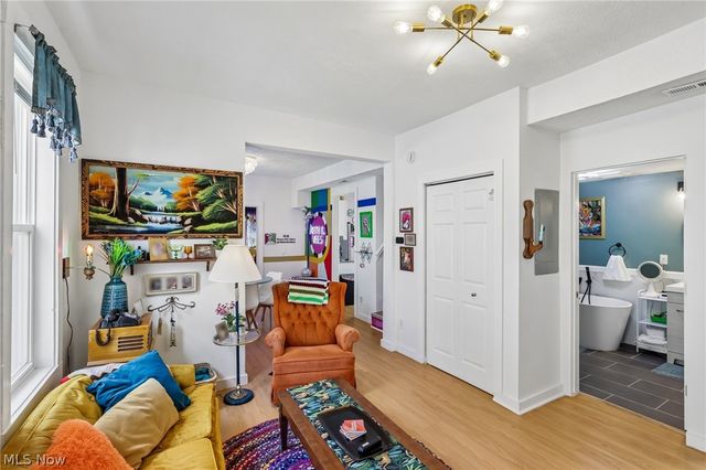 1788 W 48th Street, Cleveland, OH 44102