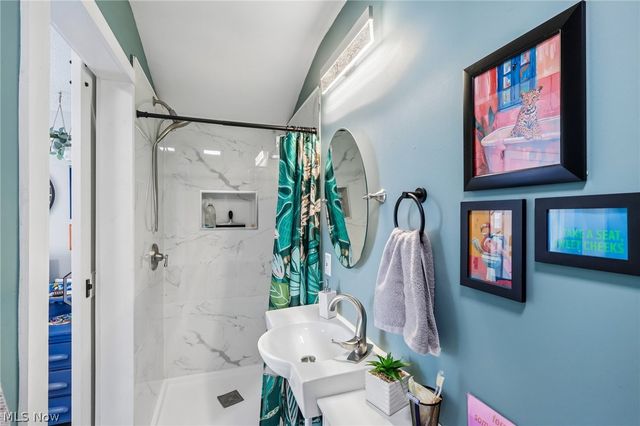 1788 W 48th Street, Cleveland, OH 44102