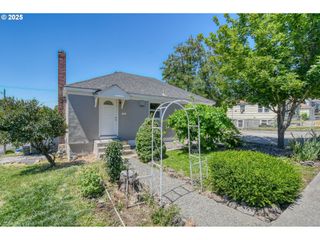 501 Nw 6TH St, Pendleton, OR 97801