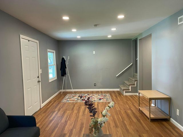 2173 Lexington Avenue, Columbus, OH 43211