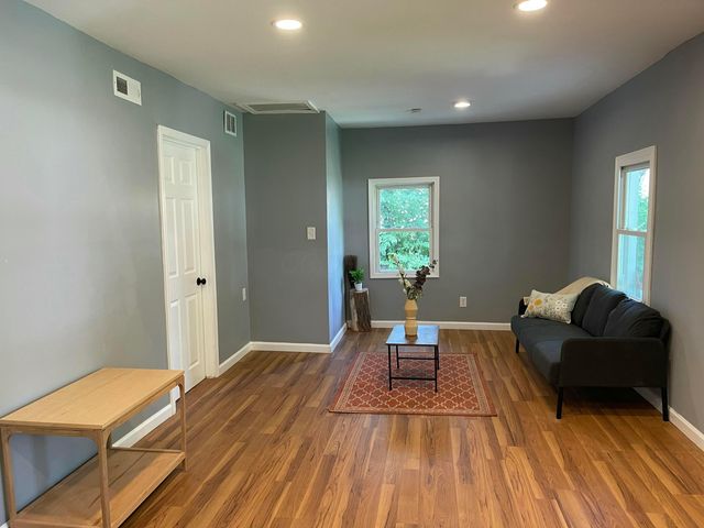 2173 Lexington Avenue, Columbus, OH 43211