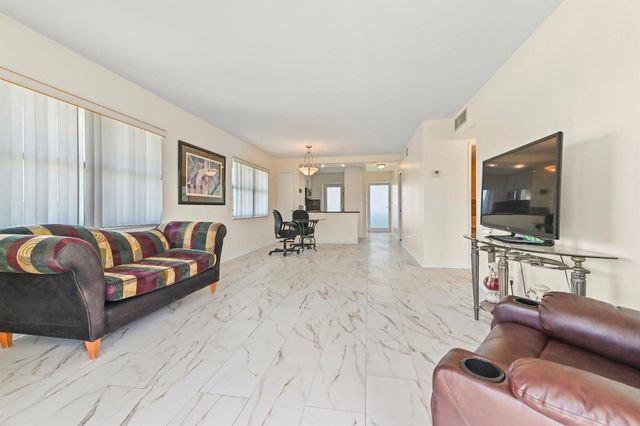 1630 N Ocean Boulevard 215, Pompano Beach, FL 33062