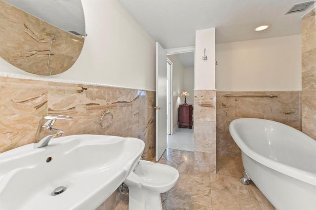 1630 N Ocean Boulevard 215, Pompano Beach, FL 33062