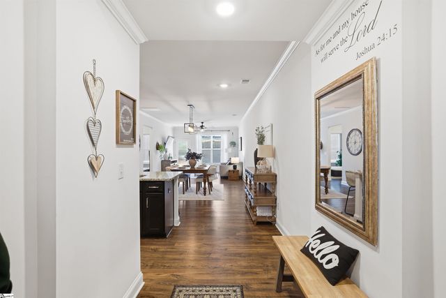 569 Yellow Fox Road, Greer, SC 29650