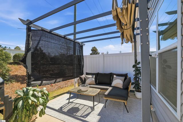 569 Yellow Fox Road, Greer, SC 29650