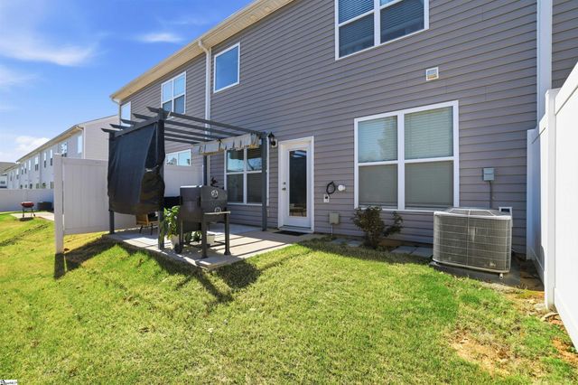 569 Yellow Fox Road, Greer, SC 29650