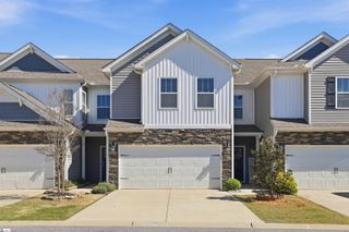 569 Yellow Fox Road, Greer, SC 29650