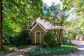 1161 N CRESCENT Drive, East Peoria, IL 61611