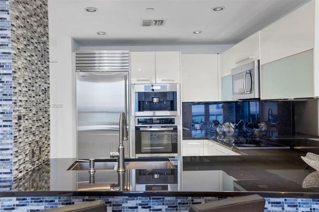 17121 Collins Ave 1406, Sunny Isles Beach, FL 33160
