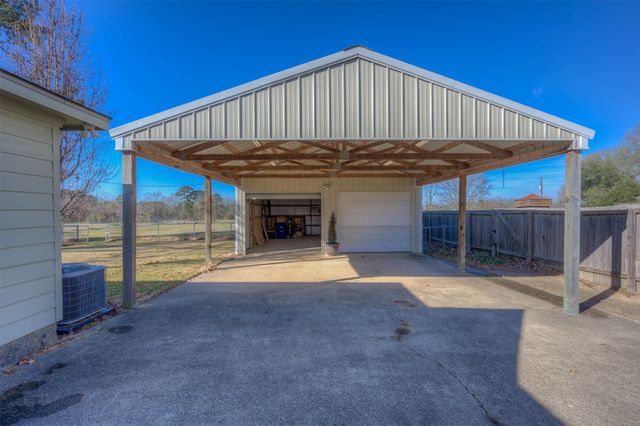 574 Stonewall Preston Road, Stonewall, LA 71078