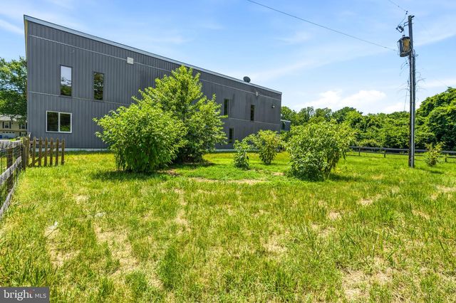 20 BETTS RD, Stafford, VA 22554