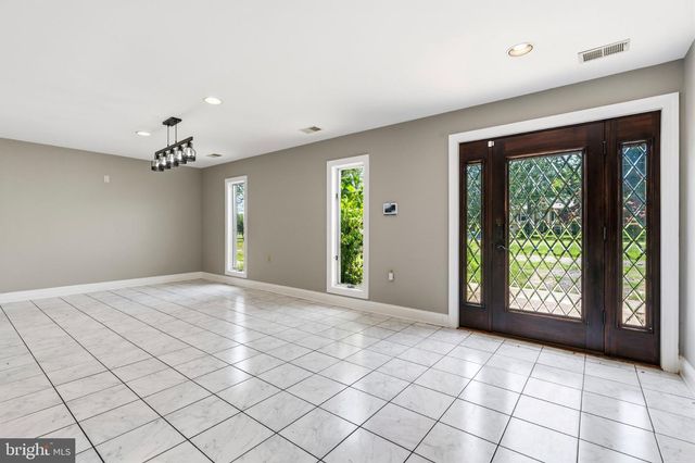 20 BETTS RD, Stafford, VA 22554