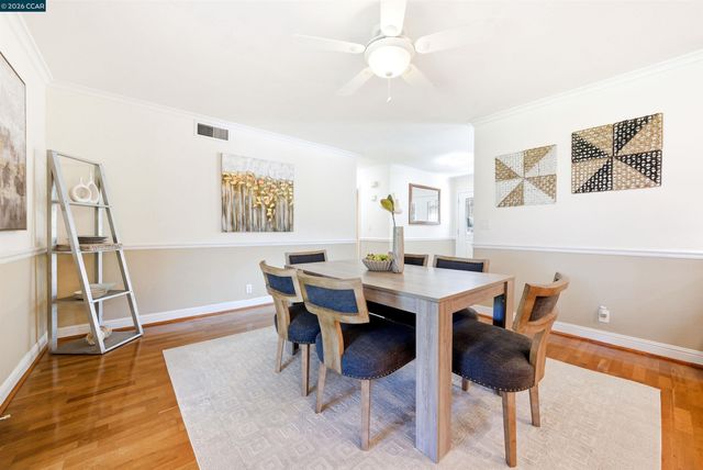 5181 Greenmeadow Dr, Concord, CA 94521