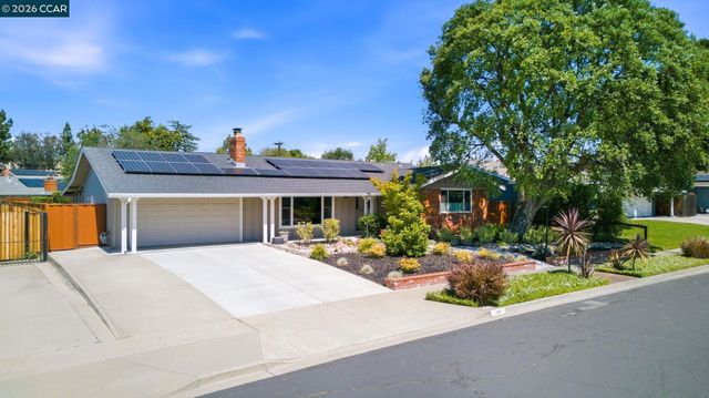 5181 Greenmeadow Dr, Concord, CA 94521