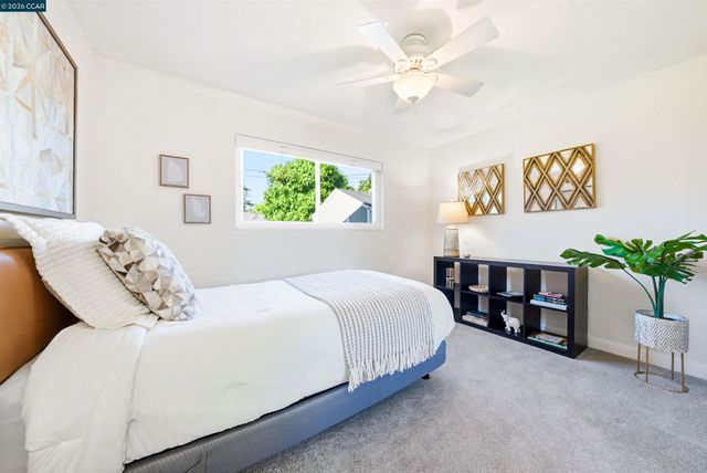 5181 Greenmeadow Dr, Concord, CA 94521