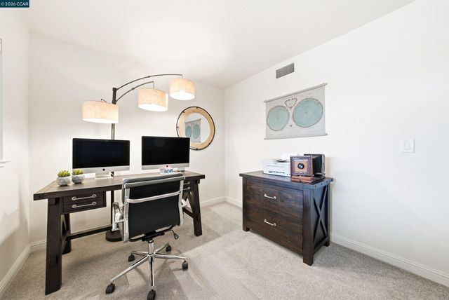 5181 Greenmeadow Dr, Concord, CA 94521