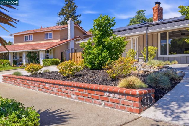 5181 Greenmeadow Dr, Concord, CA 94521