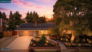 5181 Greenmeadow Dr, Concord, CA 94521