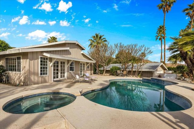 38207 Paradise Way, Cathedral City, CA 92234