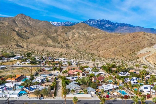 38207 Paradise Way, Cathedral City, CA 92234