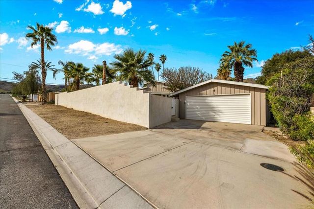 38207 Paradise Way, Cathedral City, CA 92234