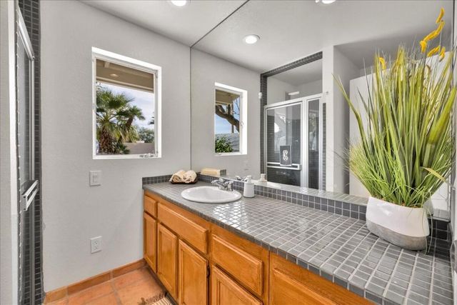 38207 Paradise Way, Cathedral City, CA 92234