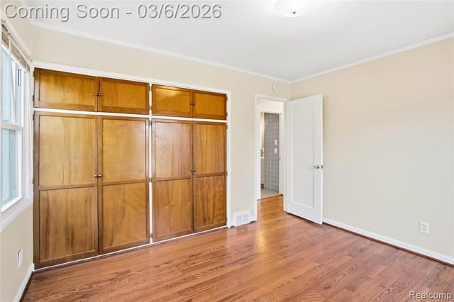 2052 Byrd Street, Dearborn, MI 48124